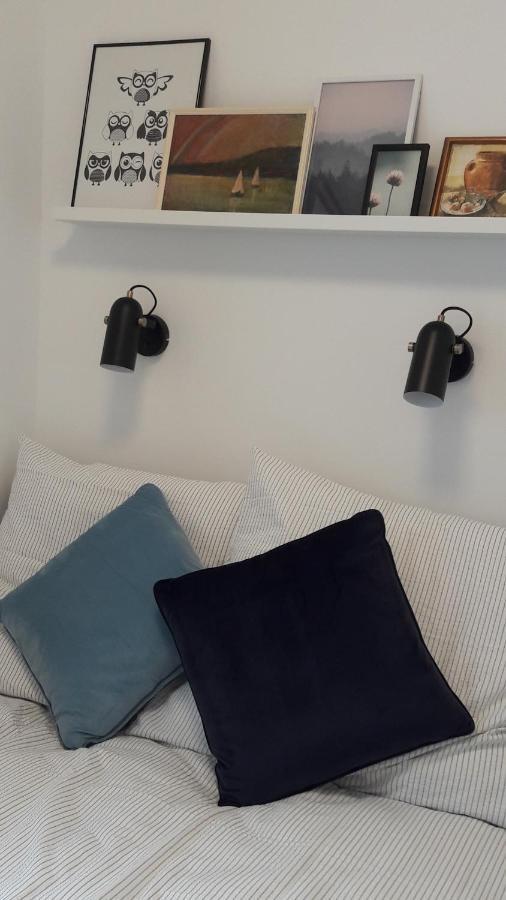 Liliom Apartment With Free Parking Space Budapeste Exterior foto